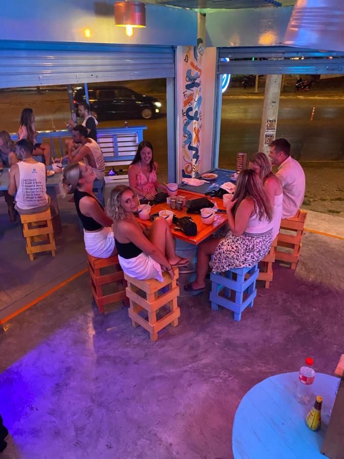 Хостел Bodega Krabi Ao Nang Экстерьер фото